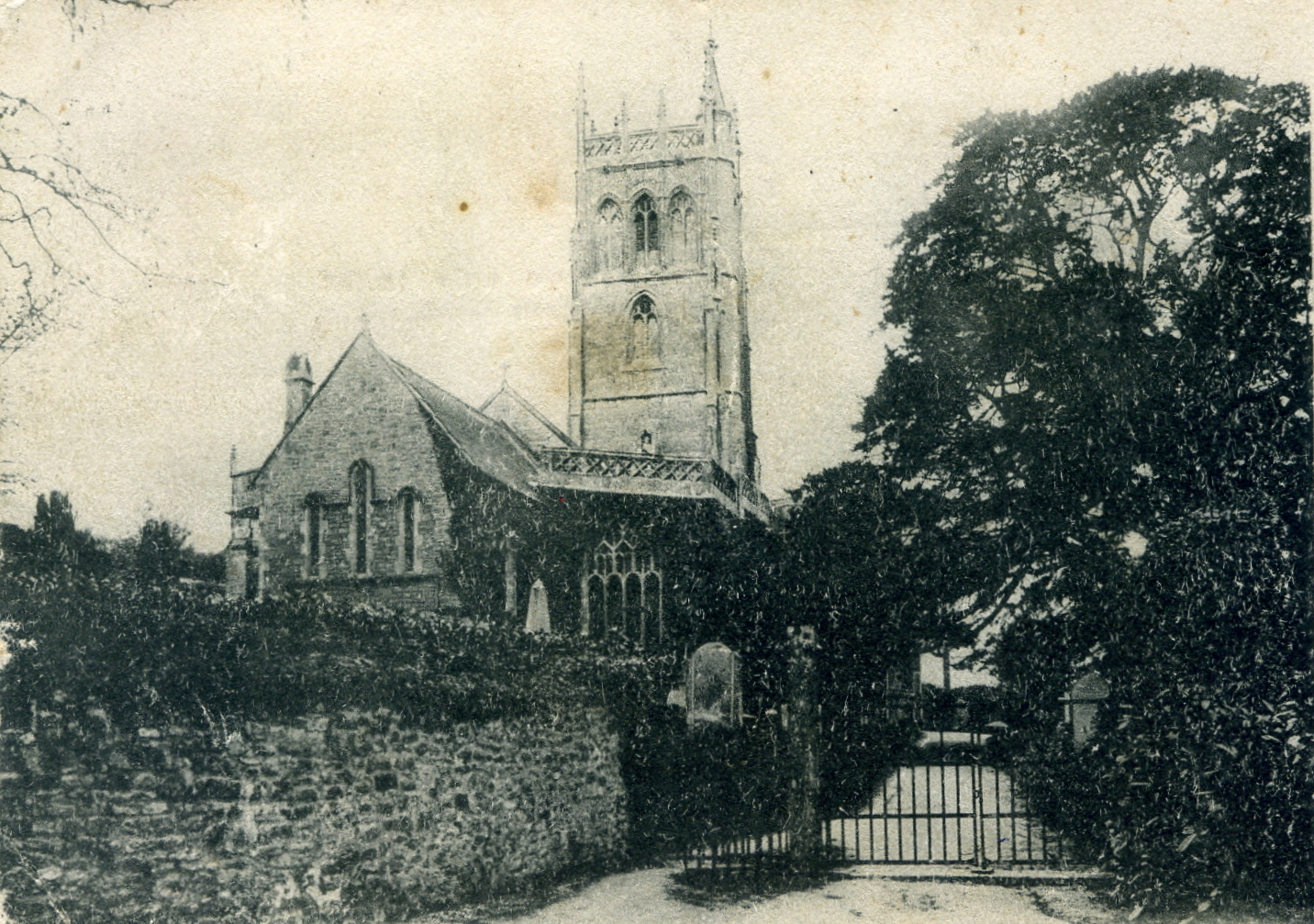 St James (Winscombe)