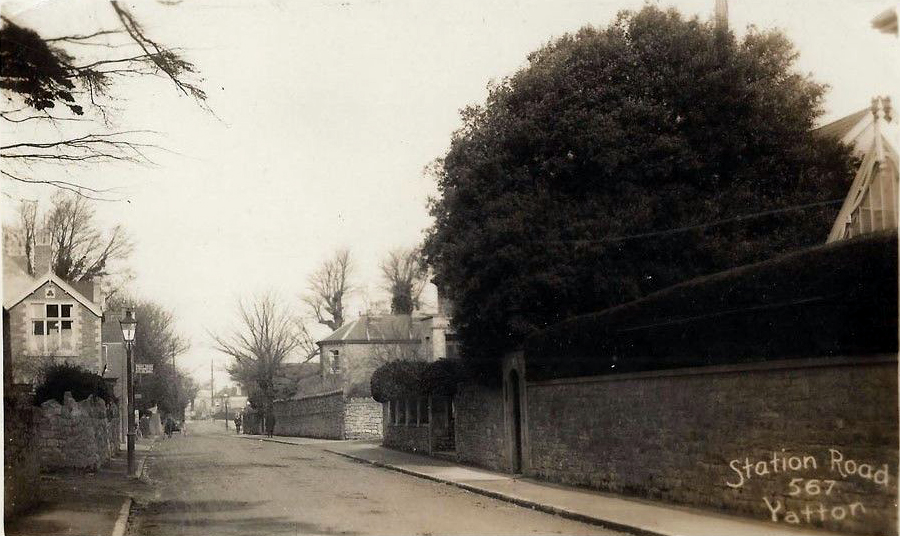 Yatton, Station road